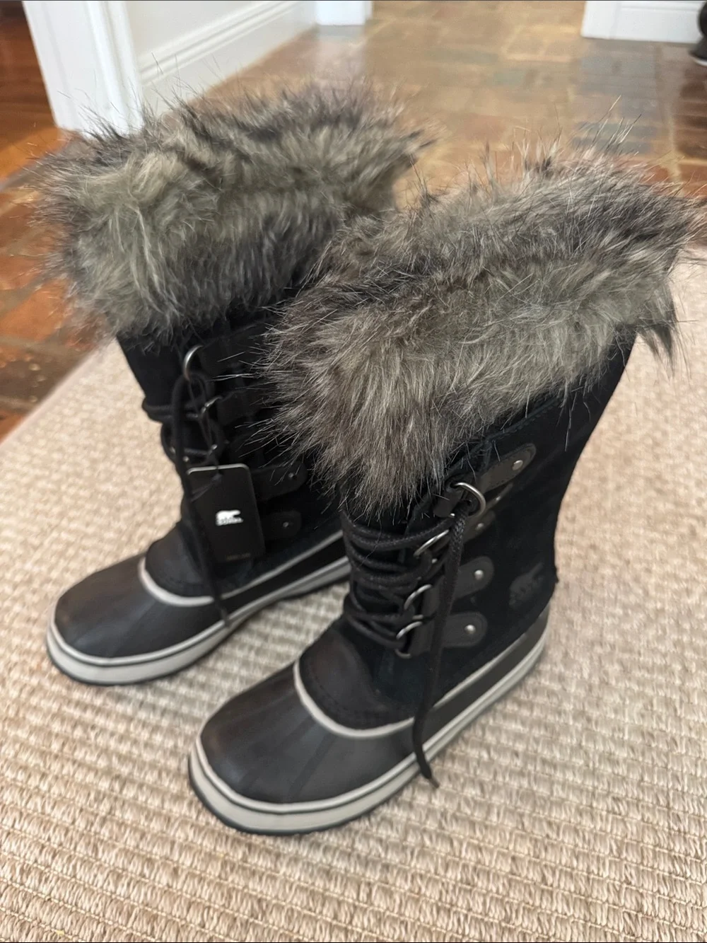 Sorel Black Winter Rain Boots with Gray Faux Fur Cuff